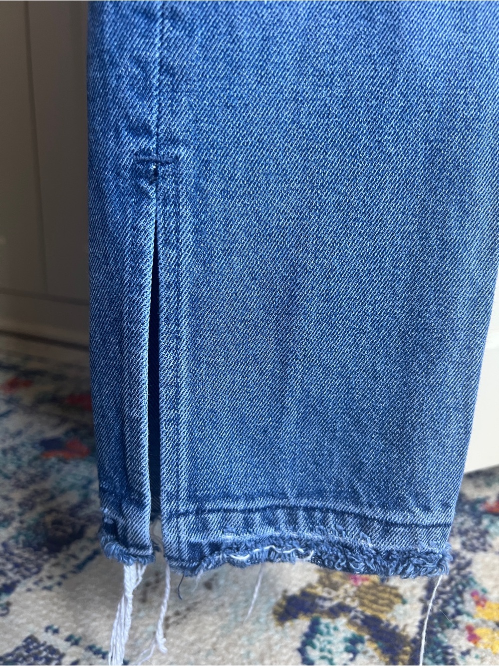 GRLFRND Natalia High-Rise Skinny Distressed Jeans size 25 boot slits - Picture 5 of 8